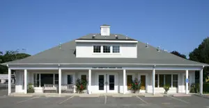 East Hampton Walk-In Building